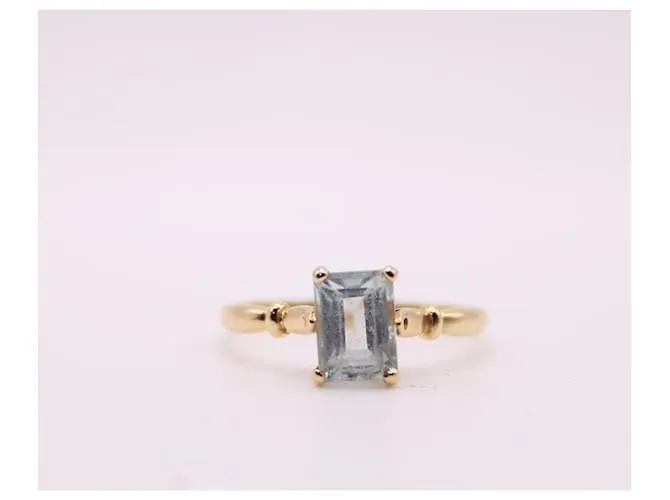 Autre Marque Anillo engastado con una aguamarina en oro amarillo 750%O Azul claro Gold hardware 