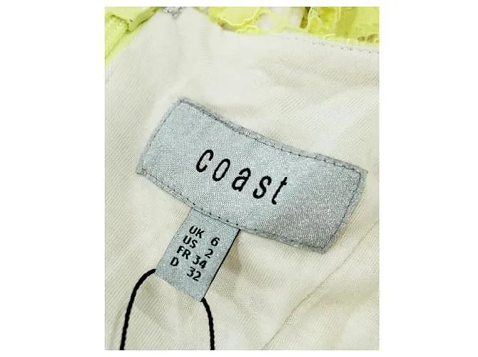 Autre Marque DISEÑADOR CONTEMPORÁNEO Vestido de encaje amarillo claro 