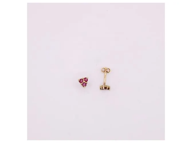Autre Marque Trilogía de pendientes de rubíes con tachuelas de oro amarillo 750%O Roja Gold hardware 
