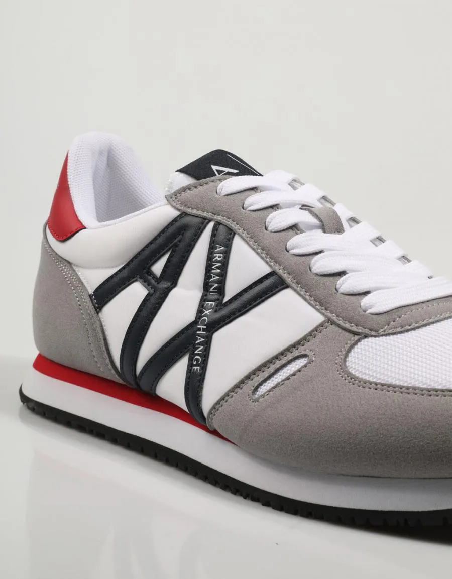  baskets ARMANI EXCHANGE Xux017 Xcc68 en Blanc 77888