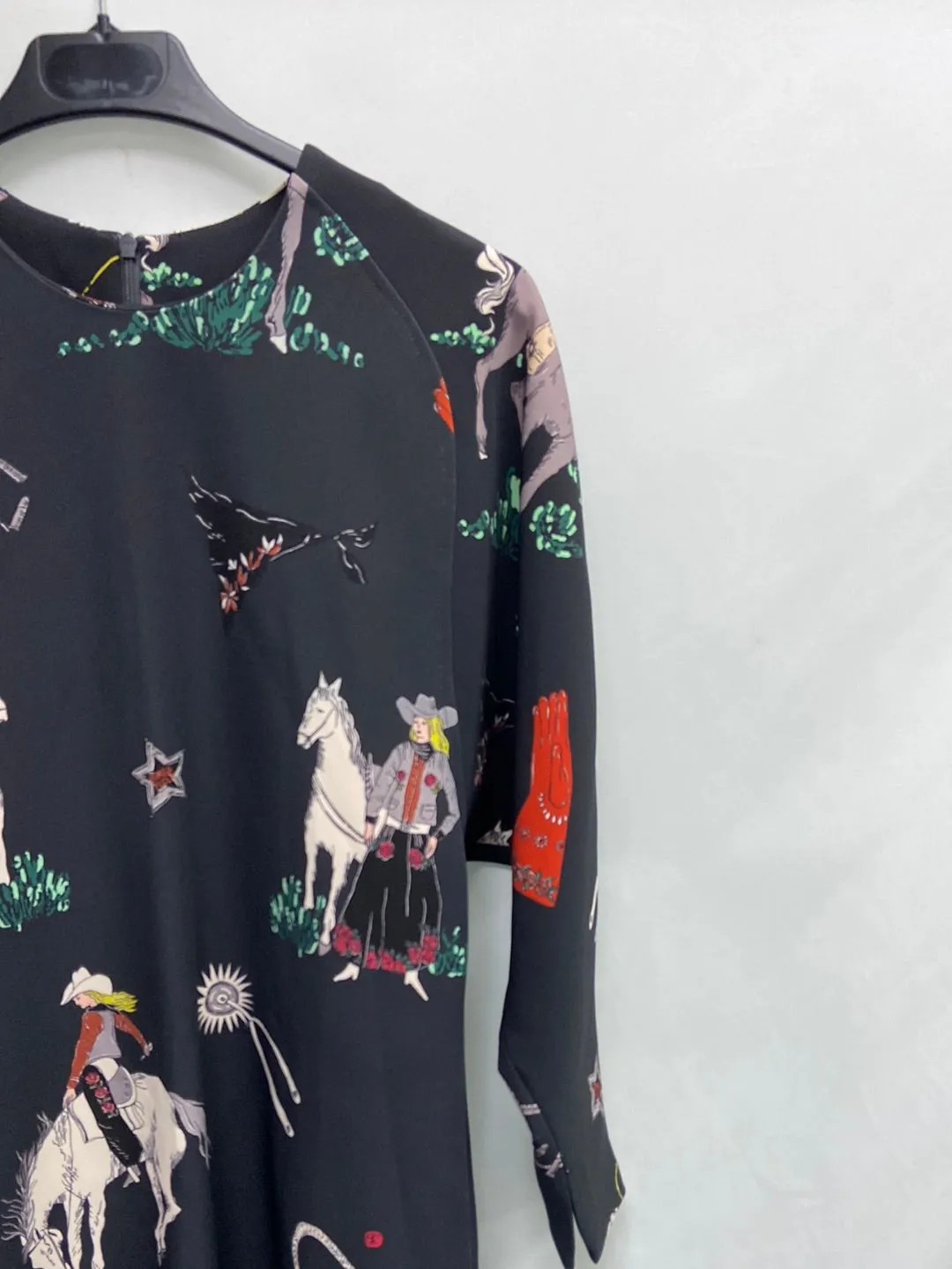 BIMBA Y LOLA. Vestido corto negro T.xs