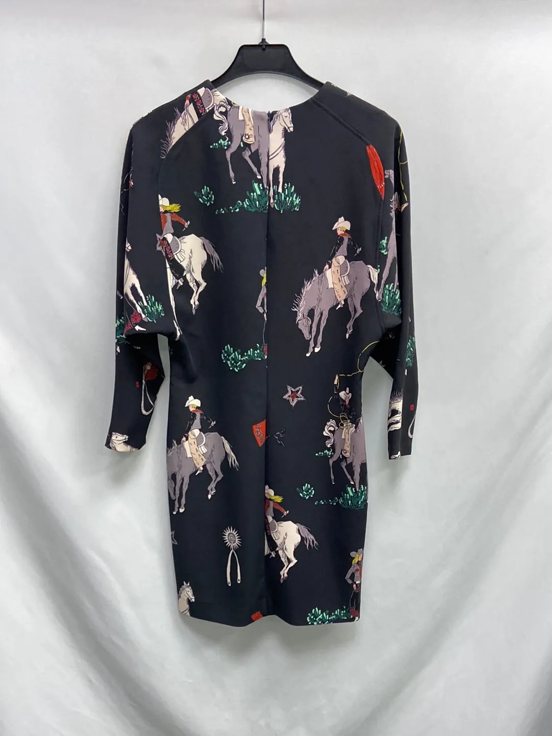 BIMBA Y LOLA. Vestido corto negro T.xs