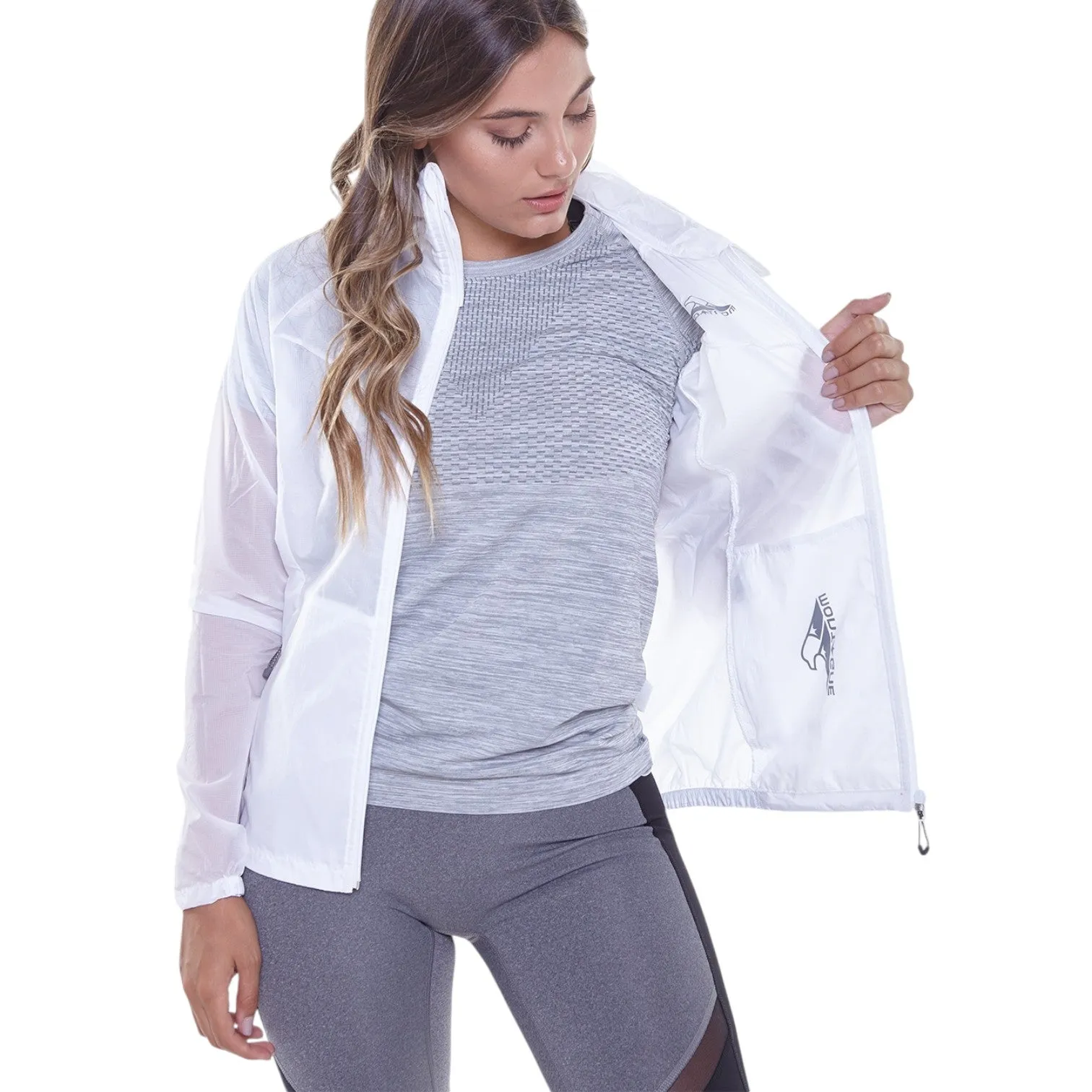 Campera Rompeviento Montagne Metric Mujer Blanco