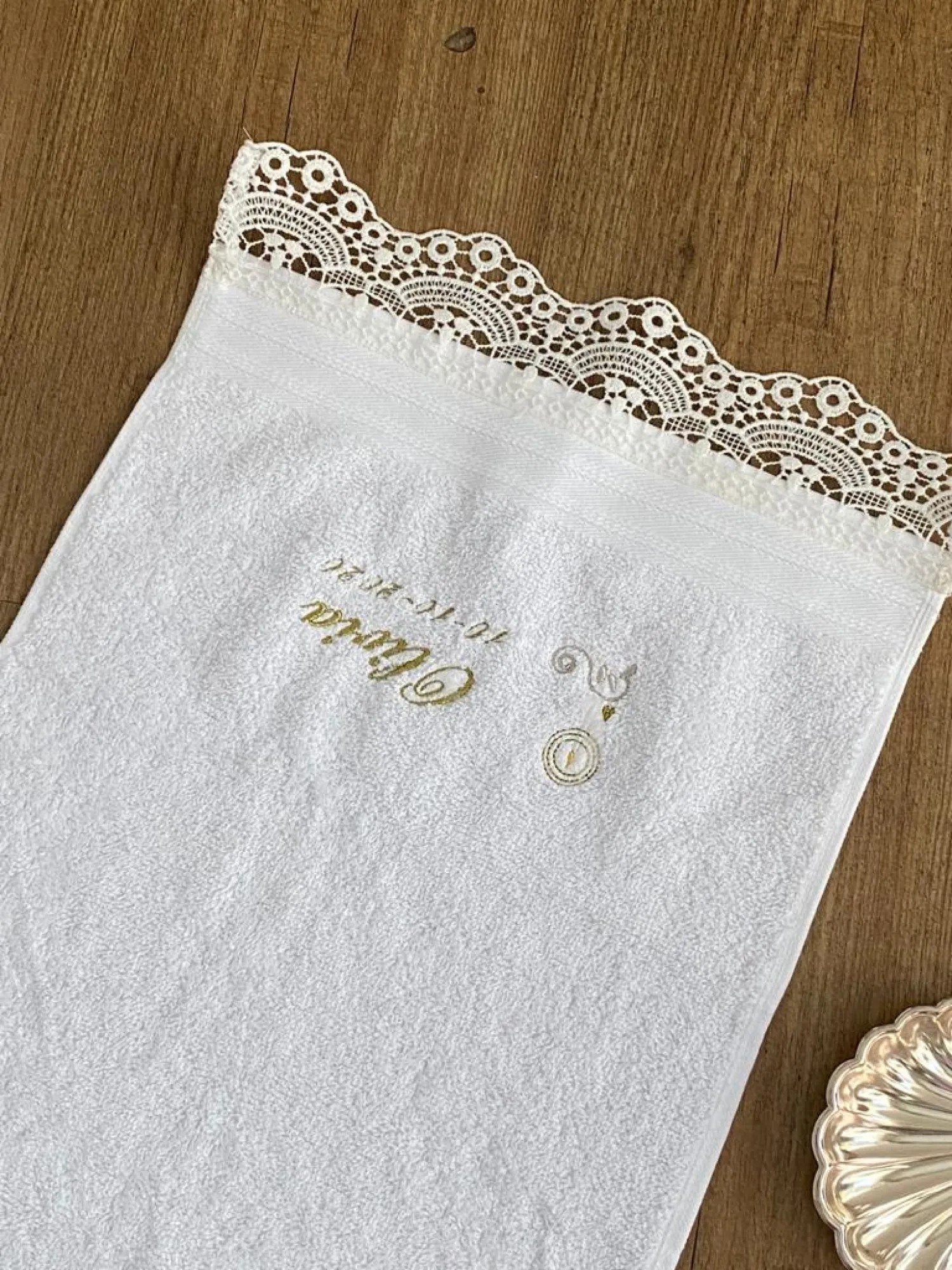 Christening towel in white terry with lace. Custom
