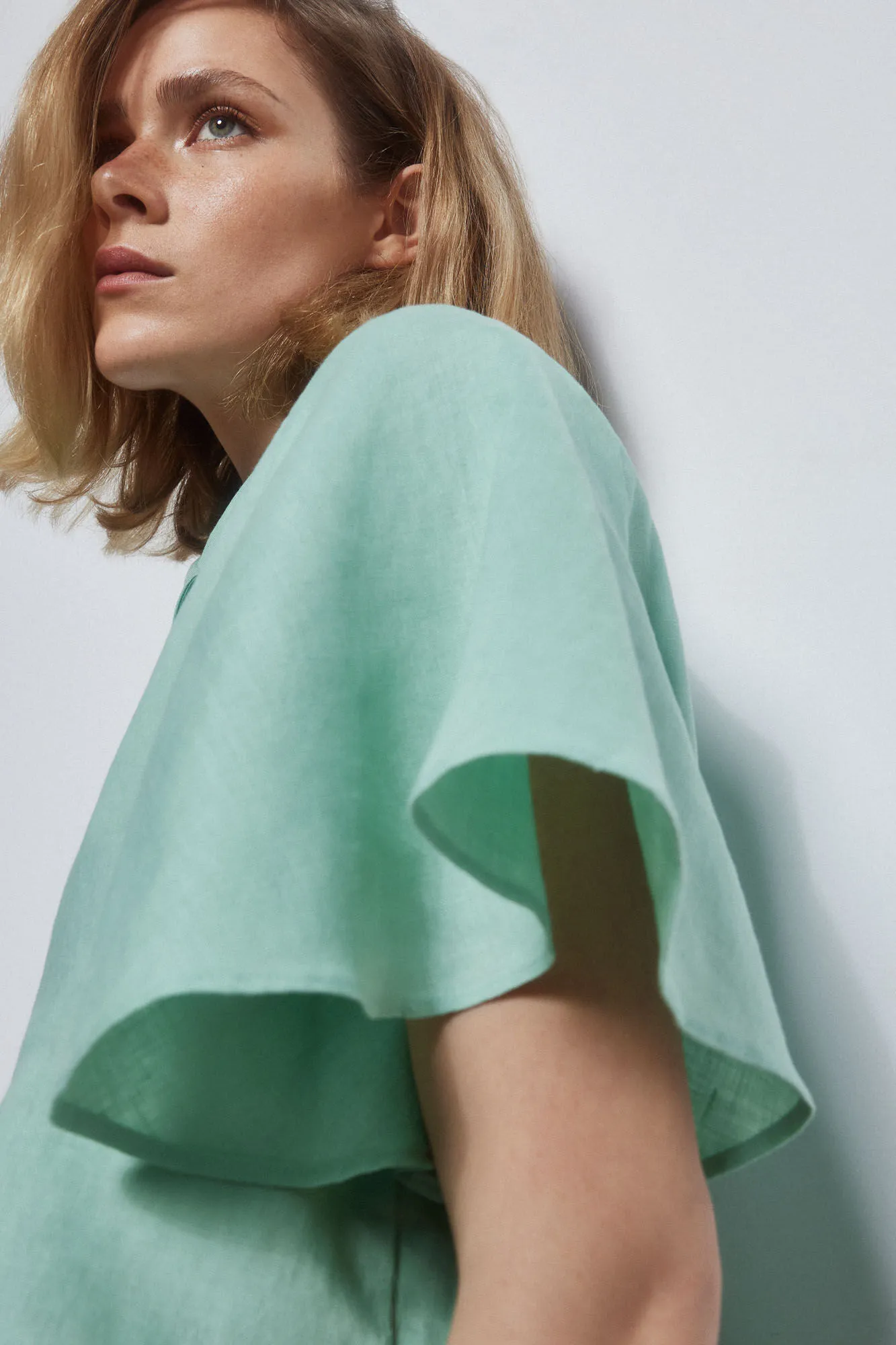 Fluid linen shirt