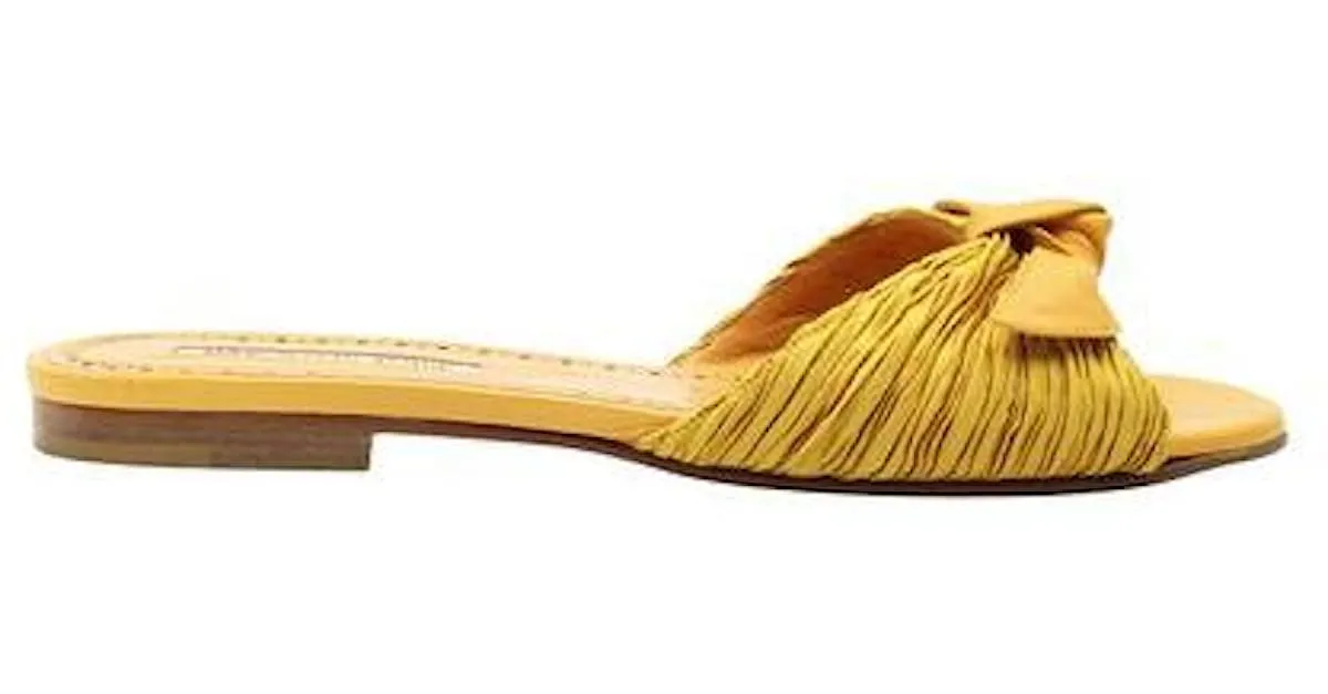 MANOLO BLAHNIK MOSTAZA NOTAMU PLISSã©CHANCLAS DE SATéN Y PIEL AMARILLO 