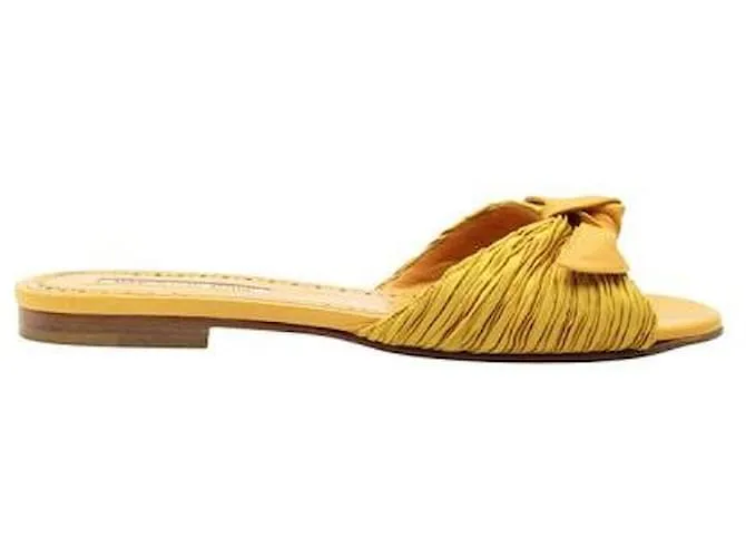MANOLO BLAHNIK MOSTAZA NOTAMU PLISSã©CHANCLAS DE SATéN Y PIEL AMARILLO 