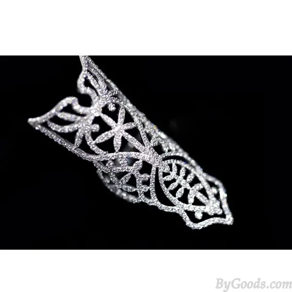 ORIGINAL NOBLE LUXURIOUS HOLLOW DIAMONDSTUDDED SHIELDSHAPE RING 