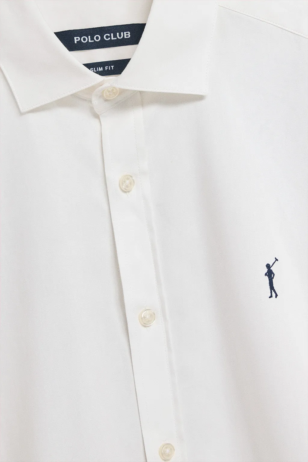 Pack de tres camisas slim en azul marino, blanca y azul celeste con logo Rigby Go