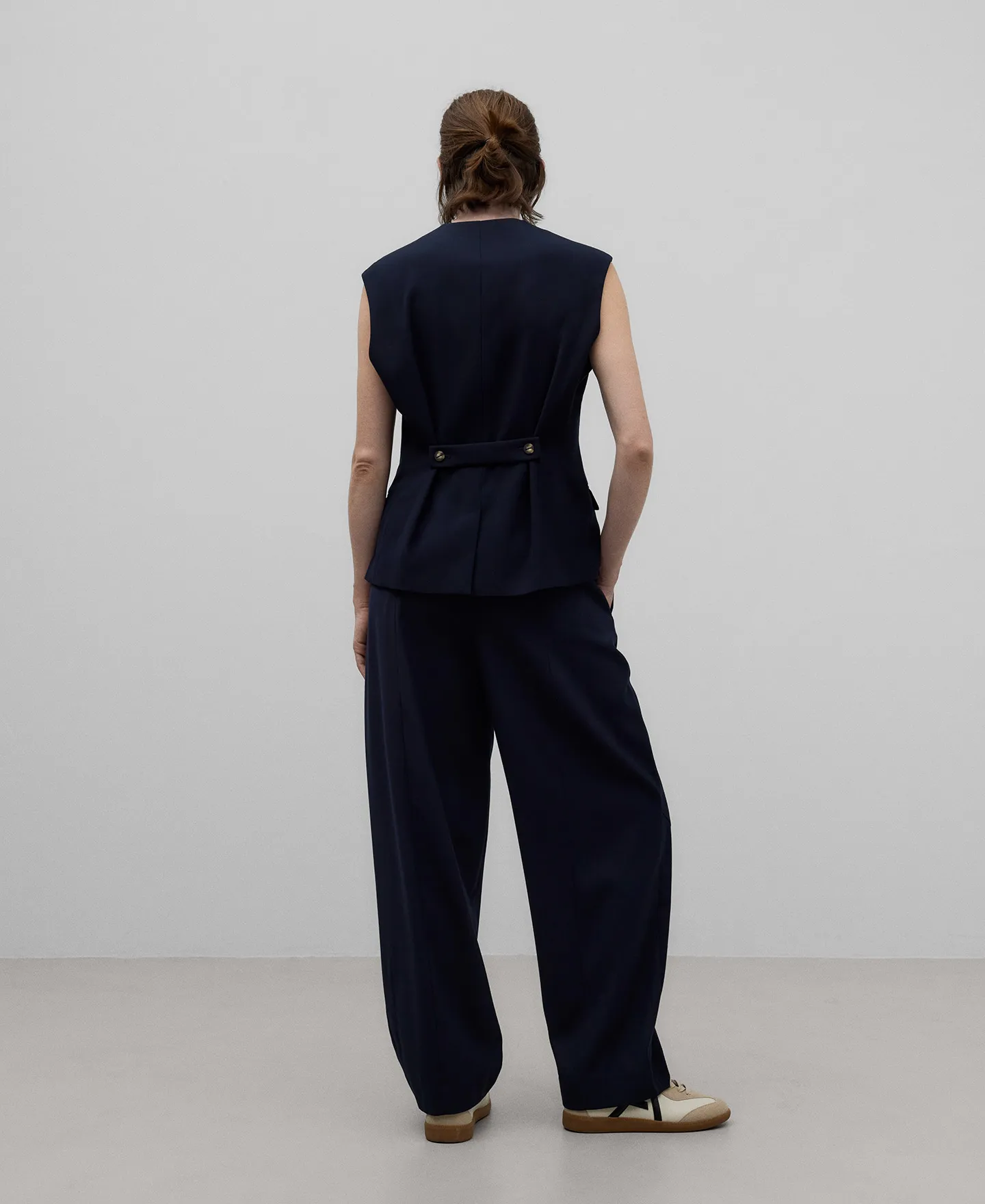 Pantalón azul marino mujer
