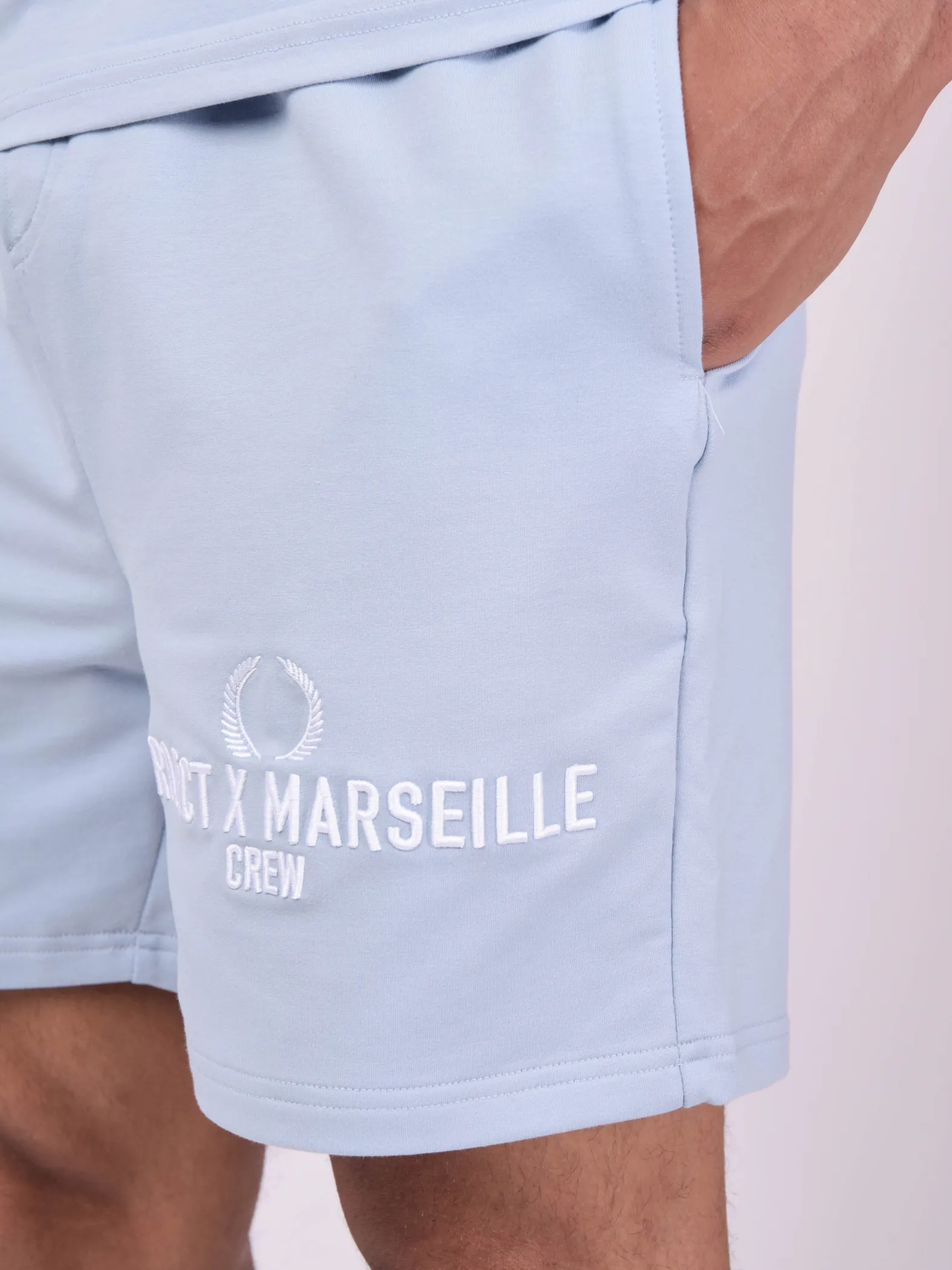 Pantalón corto con logotipo Project X Marseille Crew