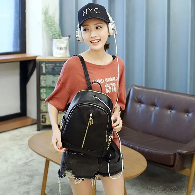 Punk Black PU Lichee Pattern Rivet Zipper School Headphone Hole School Backpack