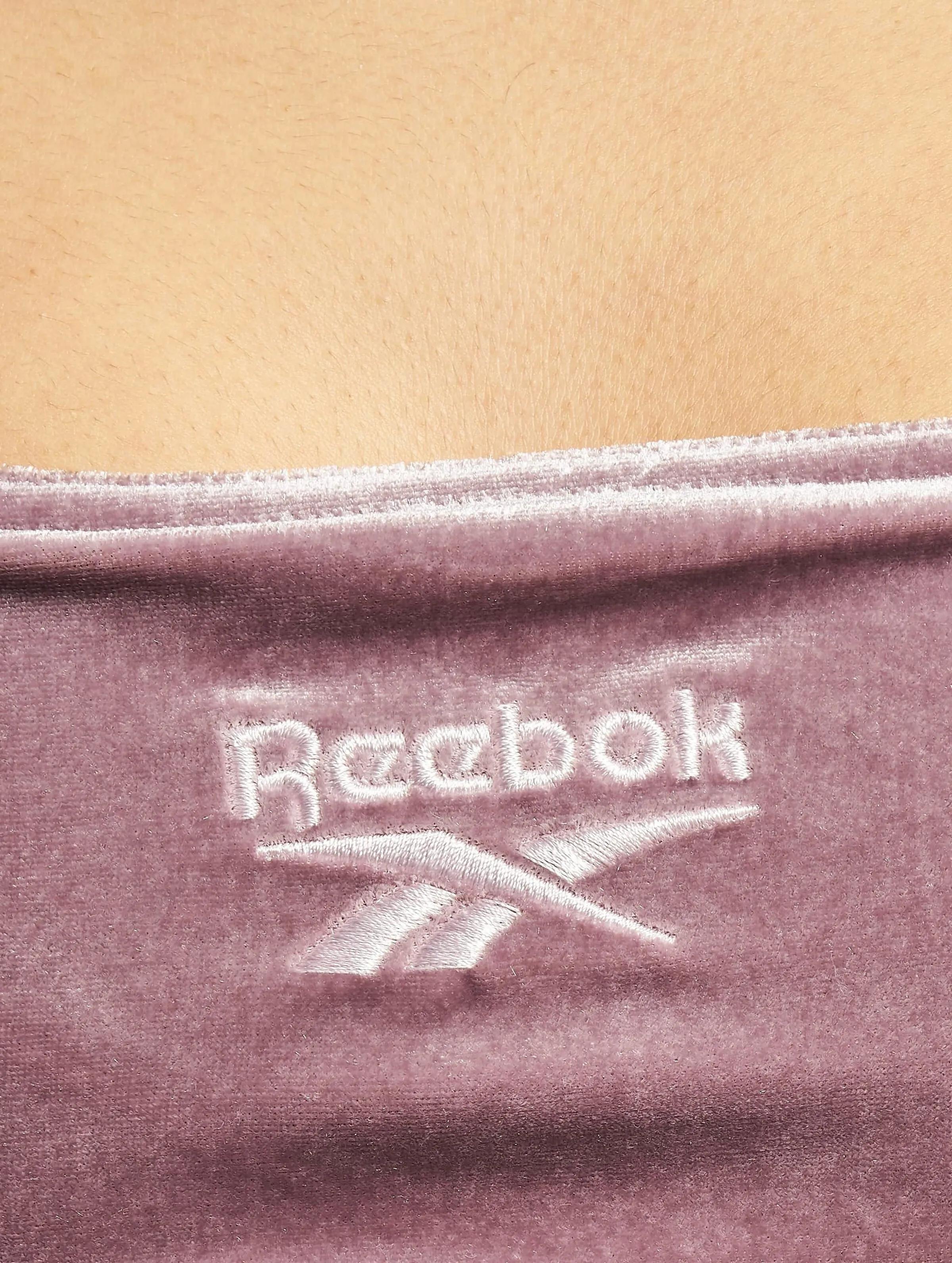 Reebok CL NY Velour