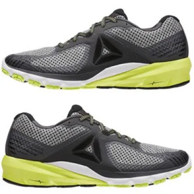 Reebok Harmony Road