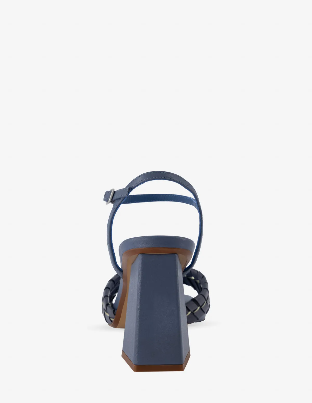 Sandalia de piel trenzada color azul para mujer
