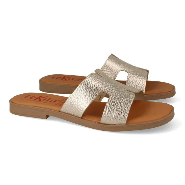 SANDALIAS DORADAS PLANAS MUJER MOD. NOMI DO