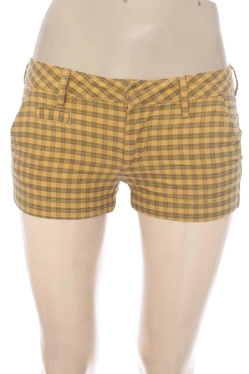 SHORT COLOR AMARILLO  BULLHEAD