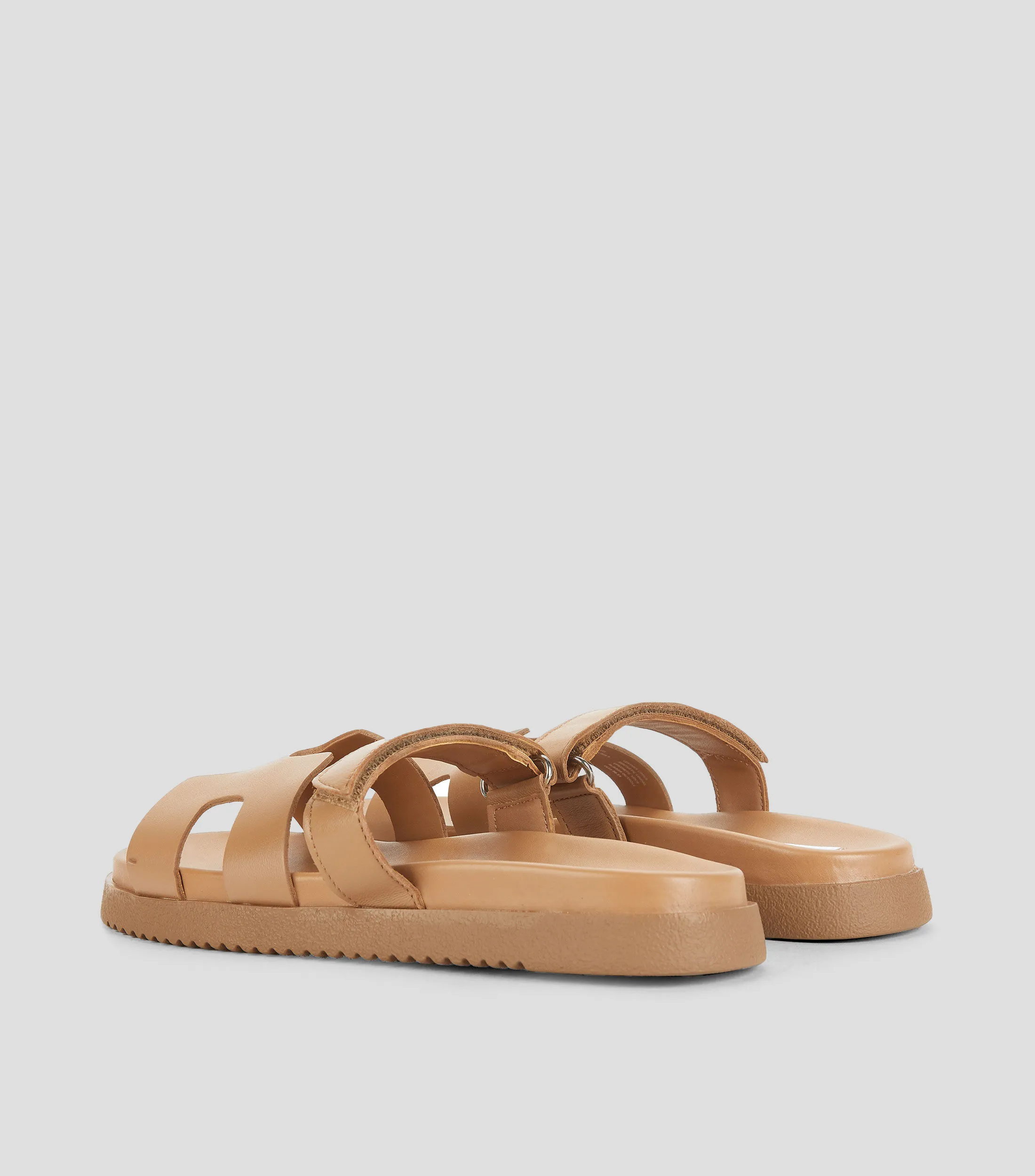Steve Madden Sandalias planas Mayven Mujer