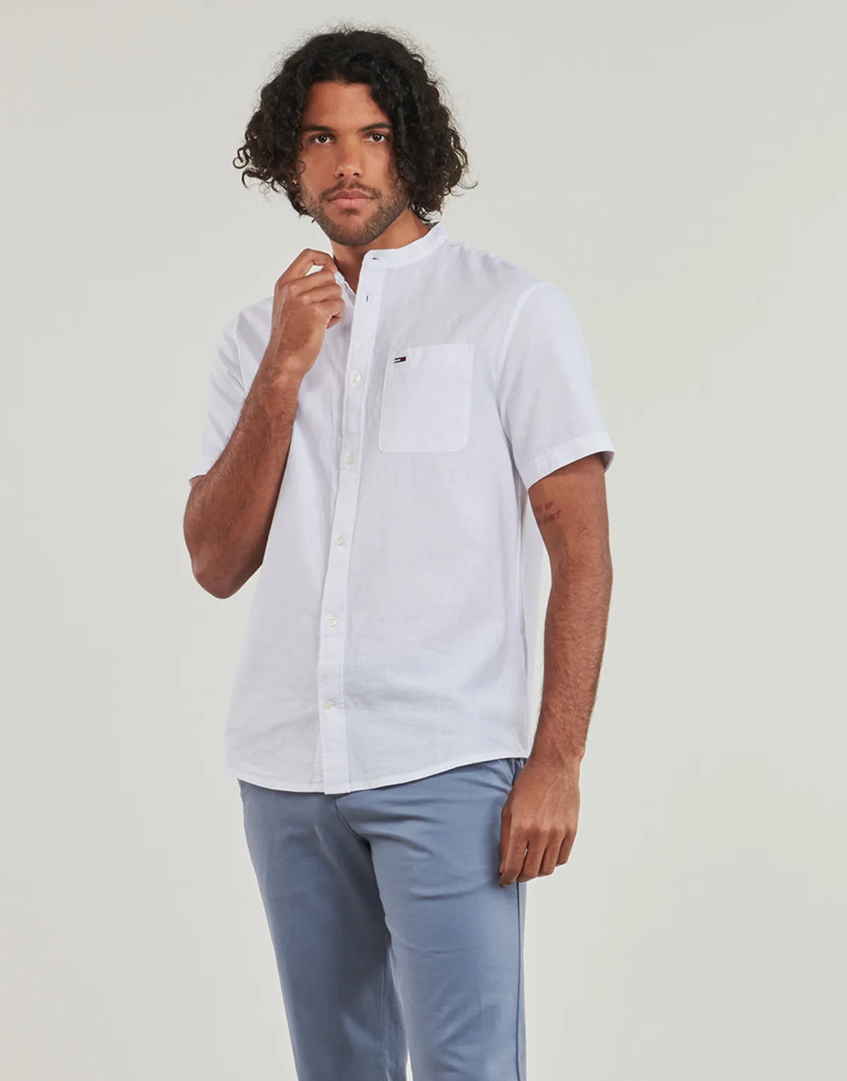 TJM REG MAO LINEN BLEND SS SHIRT