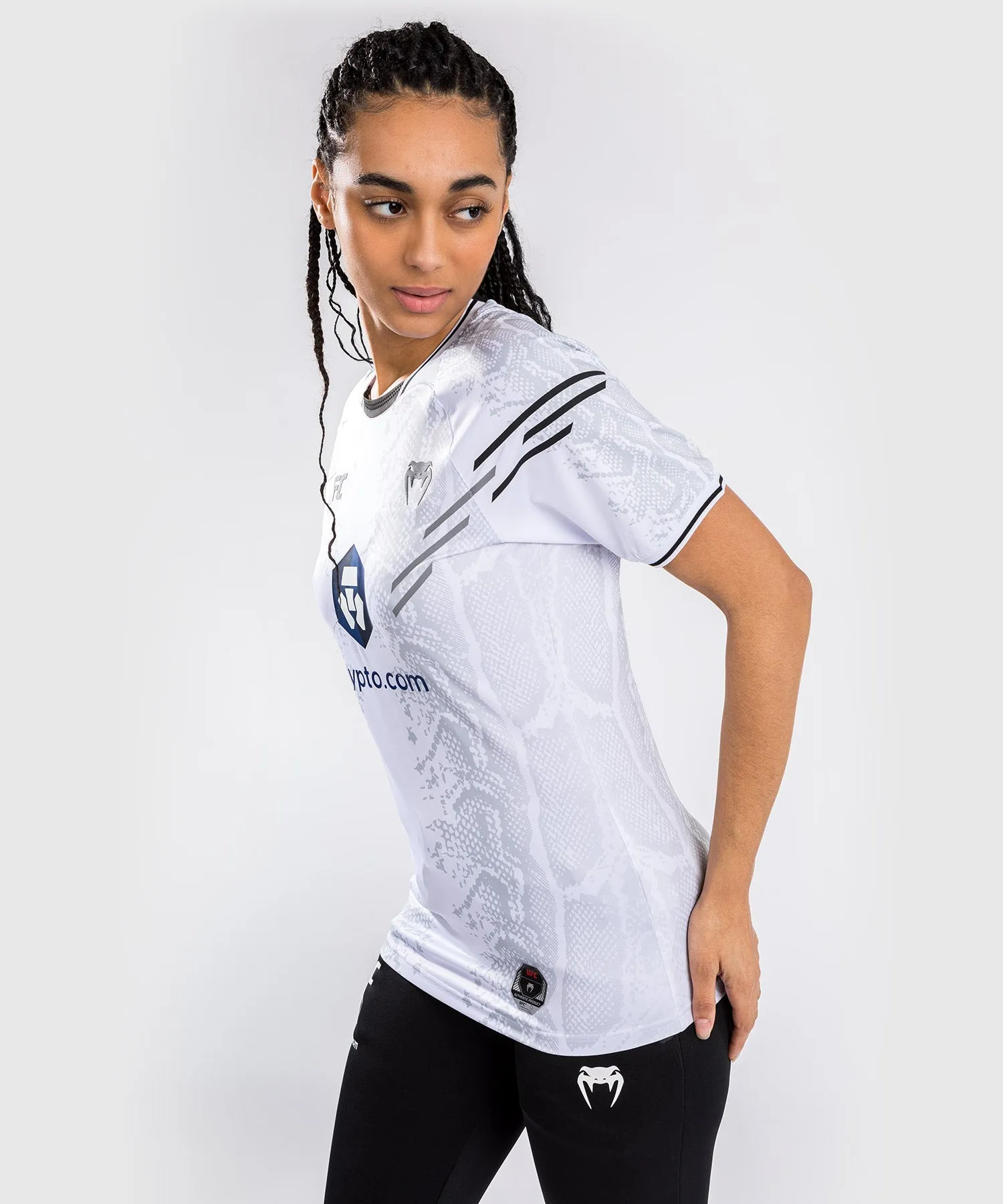 UFC ADRENALINE BY VENUM AUTHENTIC FIGHT NIGHT CAMISETA DRY TECH PERSONALIZADO PARA MUJER  BLANCO