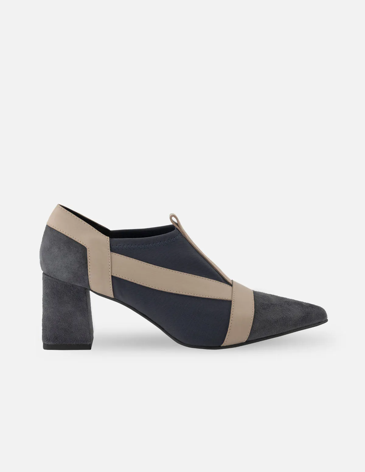 Zapato abotinado de ante con detalle en lycra color azul para mujer